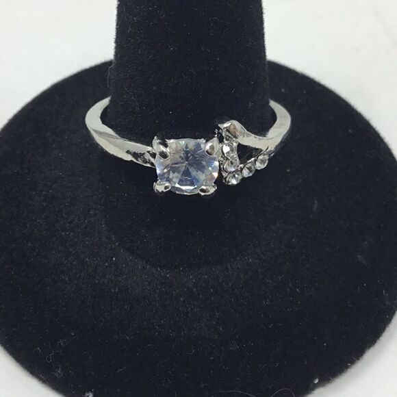 3/4 ct CZ Fashion Ring (H15) - Picture 1 of 6